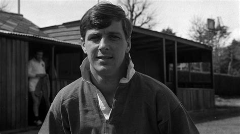 Barry John: Wales rugby great dies aged 79 | Rugby Union News | Sky Sports