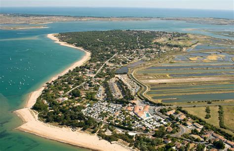 CAMPING LE PHARE - Les Portes-en-Ré | Destination Ile de Ré