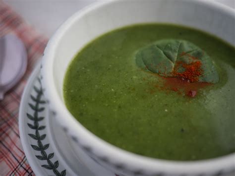 Yours for Good Fermentables ™: 1st Pic(k) of the Week for 2021: Spinach Soup (recipe)