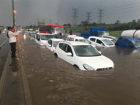 Paramedic Saves Mom and 5 Children from Drowning at Home in Joburg ...