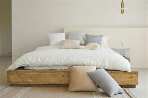 Cozy Neutral Comforter Sets for a Great Night’s Sleep - IneptHomeowner