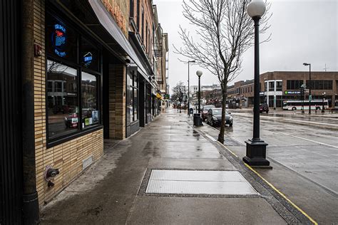 Photos: Downtown Iowa City - The Daily Iowan