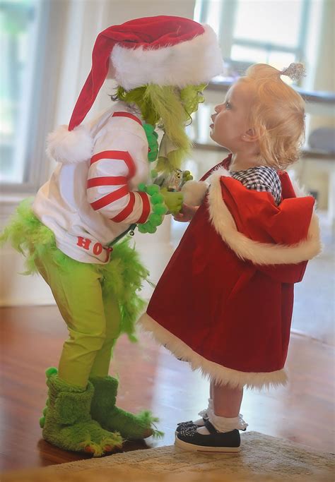 √ Boy Grinch Costume