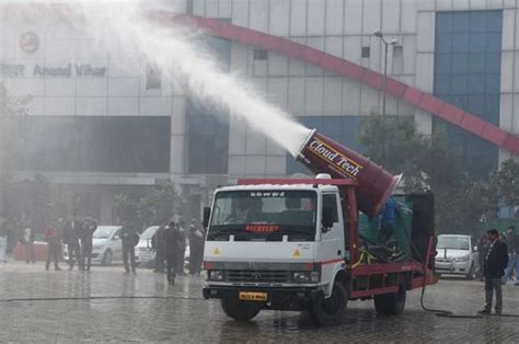 CAQM mandates to deploy adequate anti-smog guns at all construction ...