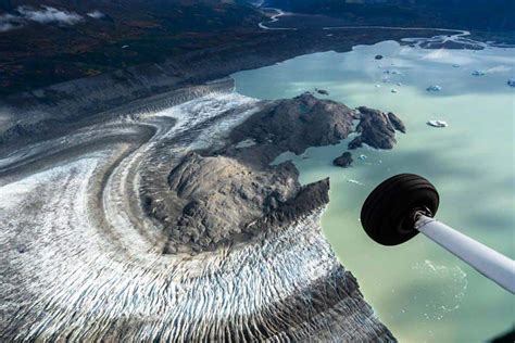 Kluane Flightseeing Tour - The BEST Experience in the Yukon