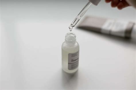 The Ordinary Hyaluronic Acid Review - artistry beauty blog