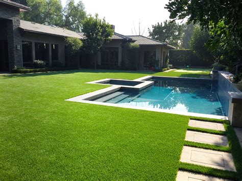 Turf Outlet: Artificial Grass Wholesaler | Cheap Turf Always On Clearance