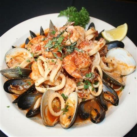 La Familia - Taunton, Ma Restaurant - Taunton, MA | OpenTable