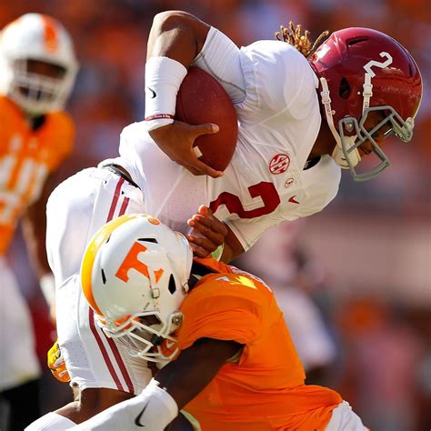 Alabama QB Jalen Hurts Becoming a Dark-Horse Heisman Candidate | News ...