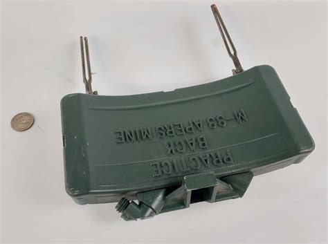 Claymore Mine Replica Inert - Hangar 19 Prop Rentals