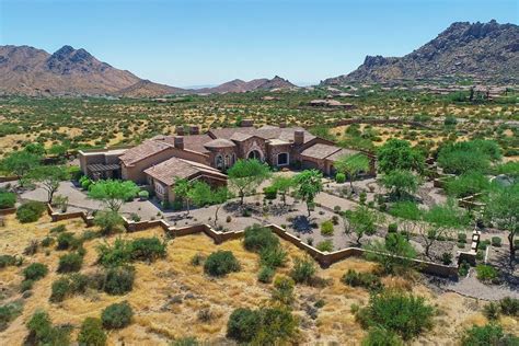 NORTH SCOTTSDALE ARIZONA ESTATE WITH PRIVACY AND MOUNTAIN VIEWS ...