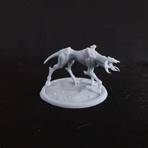 Lord of the Print Resin 3D Printed Miniature- Dungeons and Dragons Tindalos Hound 25cm Base D&D ...