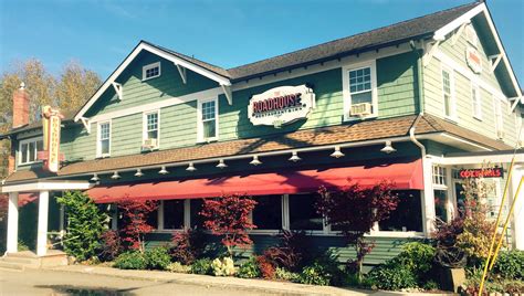 Fall City & Snoqualmie Restaurant and Lodging | The Roadhouse