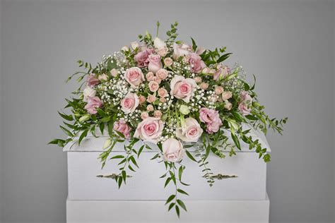 Baby Funeral Flowers Online : Dangwaflorist: Send funeral flowers ...