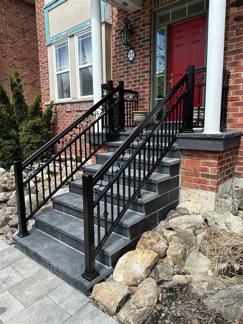 Front Steps & Entryway Building & Installation in Toronto & the GTA