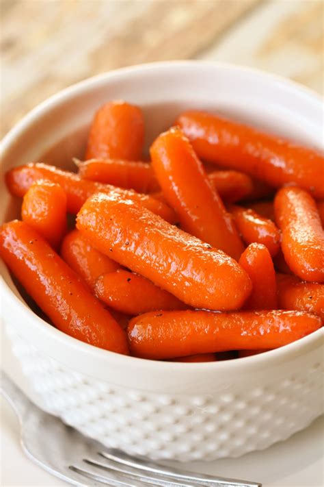 Glazed Carrots Recipe | Lil' Luna