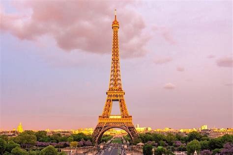 Medieval Landmarks of Paris Walking Tour - Paris, France - TourMega