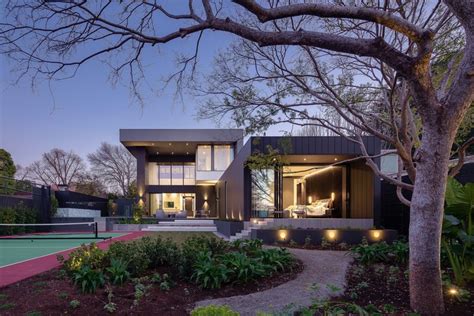 The J House / Wolf Architects | ArchDaily