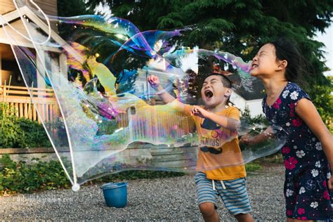 Giant bubbles tutorial and recipe | Adventures with Kids in PNW – Yi Li Photography | Seattle ...