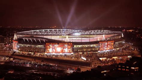 Up-Close Tour of Arsenal (Emirates) Stadium - YouTube