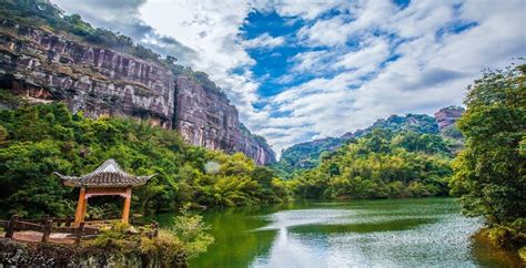 Danxia Mountain-Best china Tours service_chinatoursnet.com