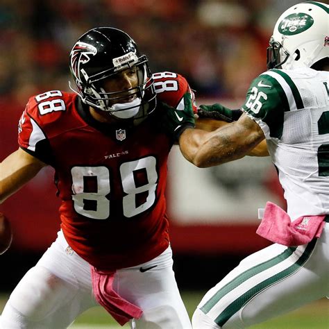 Atlanta Falcons Must Trade Tony Gonzalez Before Deadline | News, Scores ...