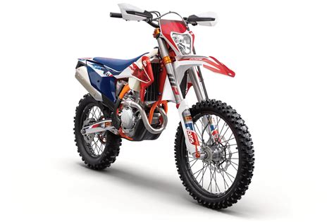 2023 KTM 350 EXC-F Six Days Guide • Total Motorcycle