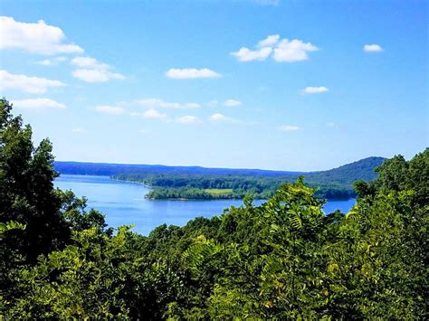 Cave Run Lake Beach - Kentucky Family Fun