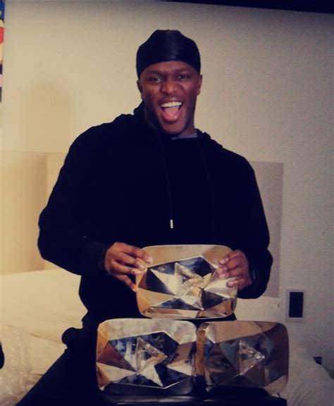 Our fatneek holds 3 diamond plays, YouTube boxing title, #1 on charts. All hail KSI, FUCK JAKE ...