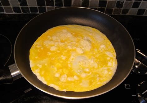 How To Make A Feta Cheese Omelette – Melanie Cooks