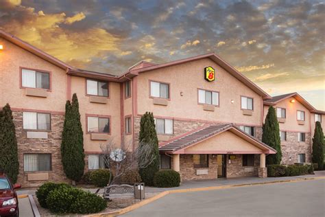 Super 8 by Wyndham Kingman | Kingman, AZ Hotels