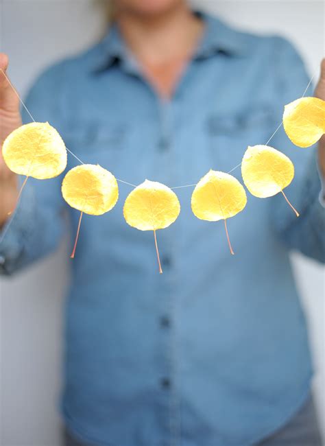 DIY Leaf Garland