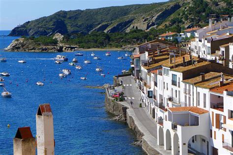 Walking Holidays Cadaques Cap de Creus - Costa Brava - Catalonia ...