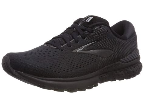 The Best Running Shoes for People with Flat Feet - 5KRunning.com