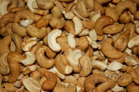 Roasted Cashews – Photos Public Domain