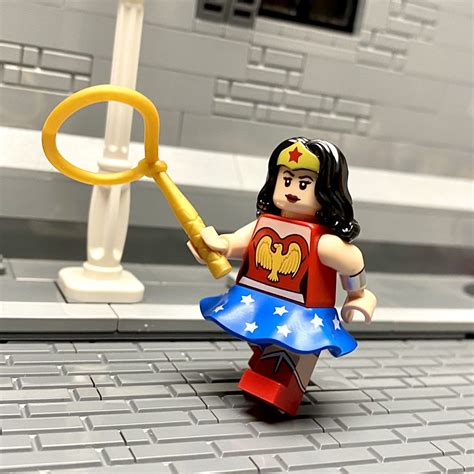 Lego Wonder Woman | SG MiniFigures