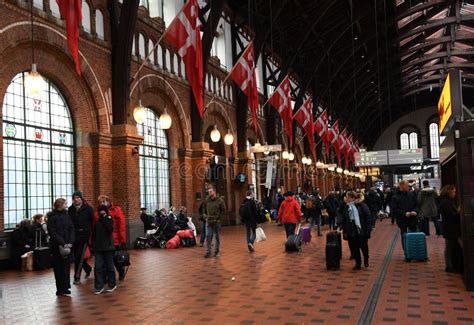 COPENHAGEN CENTRAL TRAIN STATION COPENHAGEN Editorial Stock Photo ...