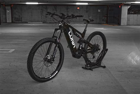 Z1 Enduro EBIKE - Luna Cycle