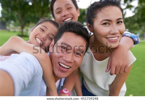 22,034 Vietnamese Family Images, Stock Photos & Vectors | Shutterstock