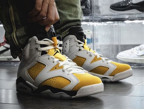 FIRST LOOKS AT THE AIR JORDAN 6 YELLOW OCHRE