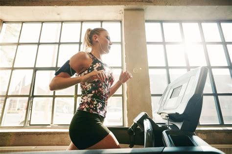 8 Tips for a successful treadmill run - Triathlon Magazine Canada