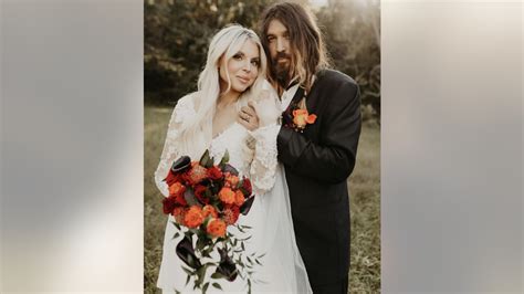 Billy Ray Cyrus, 62, shares ‘sacred moment’ from wedding to Firerose, 34 | Fox News