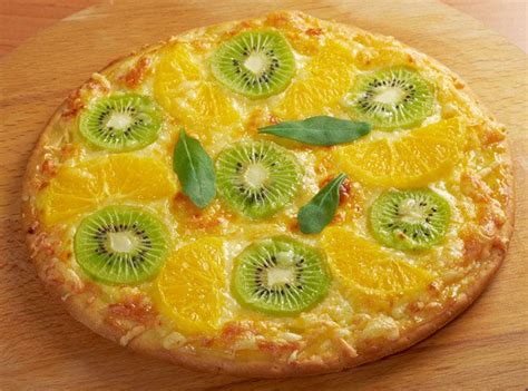 Orange Kiwi Pizza | Fruit, Kiwi, Pineapple