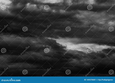 Black and White Storm Clouds before the Rain, Dramatic Sky Stock Image - Image of meteorology ...