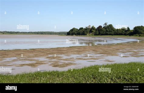 Iken cliff footpath hi-res stock photography and images - Alamy