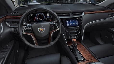 2013 Cadillac XTS Interior - Car Body Design