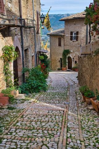 The prettiest small towns in Italy | CN Traveller