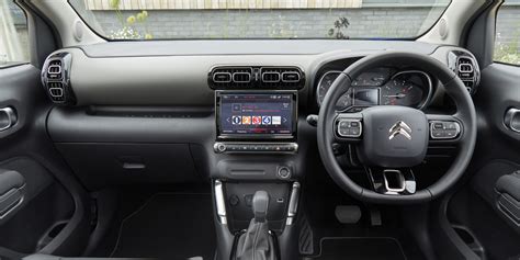 Citroen C3 Aircross Interior & Infotainment | carwow