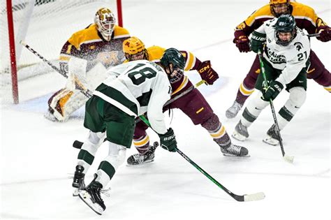 Gallery: Michigan State hockey wins thriller over Minnesota