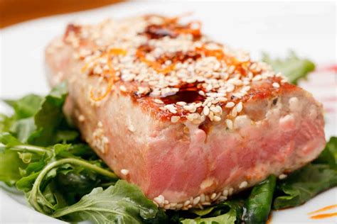 Tuna Steaks with Garlic Aioli - Healthy Diabetes Recipes from US MED